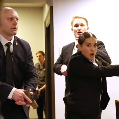 Timeline: Moments that led to White House correspondents’ dinner shooting